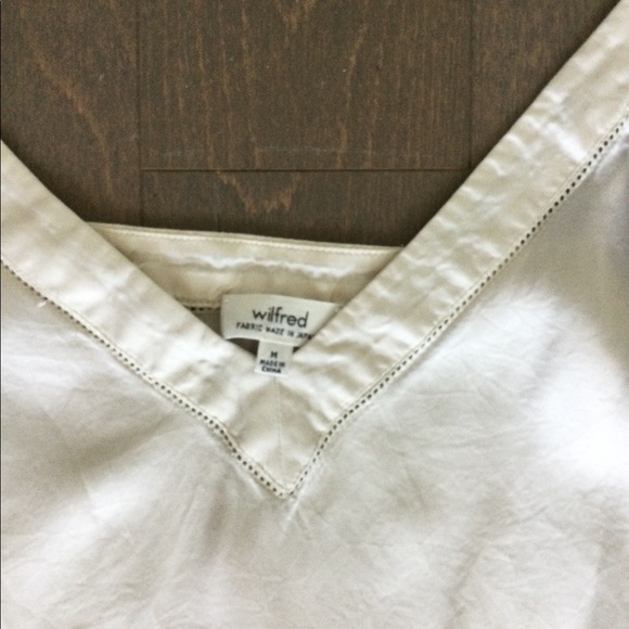Wilfred Aritzia Cabral Silk Camisole size medium - Picture 3 of 6